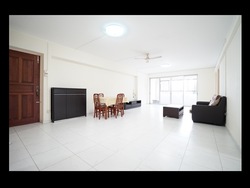 Blk 557 Choa Chu Kang North 6 (Choa Chu Kang), HDB Executive #203514001